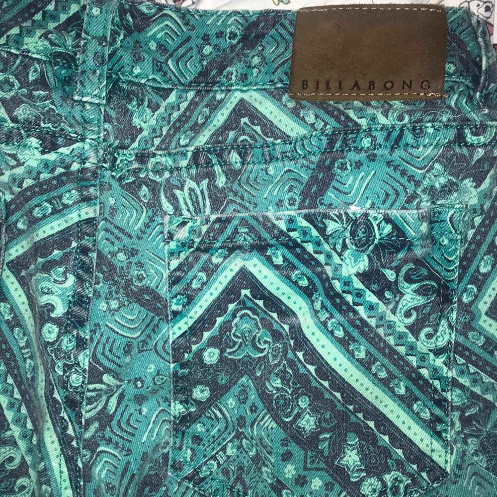 Billabong shorts